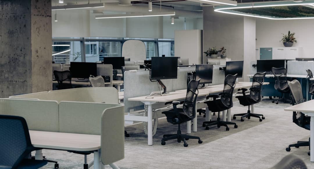 Sala comercial no Jardim São Dimas — Sala