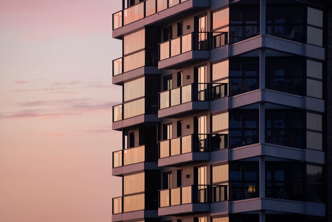 Apartamento mobiliado para locação na Vila Adyana — Fachada